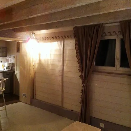 La Vigne Studio Near Saint Emilion 公寓