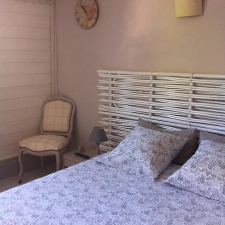 La Vigne Studio Near Saint Emilion 公寓 *